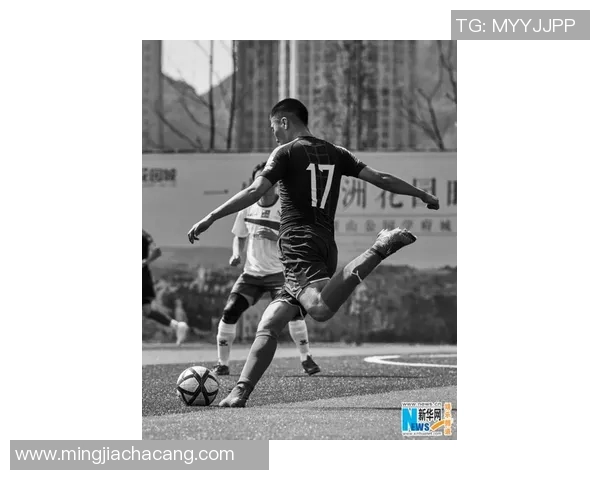 足球明星敬酒服时尚风采展示引领潮流的魅力与个性 足球明星敬酒服时尚风采展示引领潮流的魅力与个性